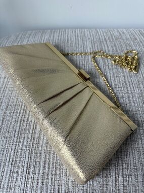Jessica McClintock Soft Gold Tone Evening Clutch Purse with Chain Strap